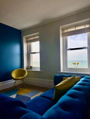 Beach Haven Apartment By Air Premier